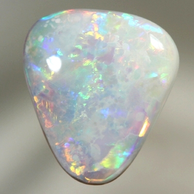 SOLID SEMI BLACK OPAL Very brightly in rolling flashes 